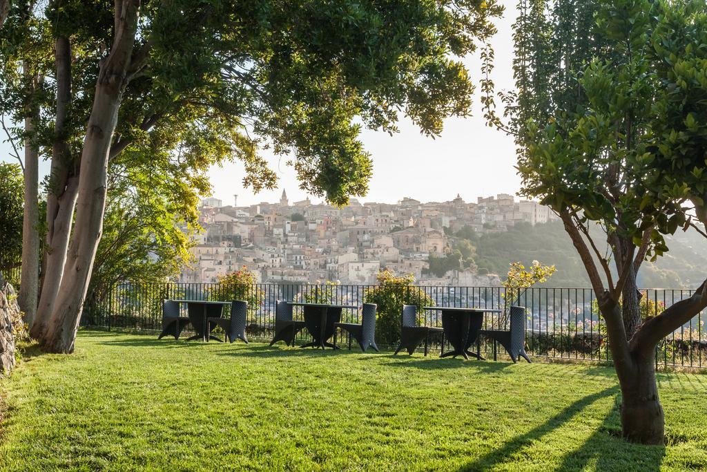Bed and Breakfast Giardino Sul Duomo Рагуза Экстерьер фото