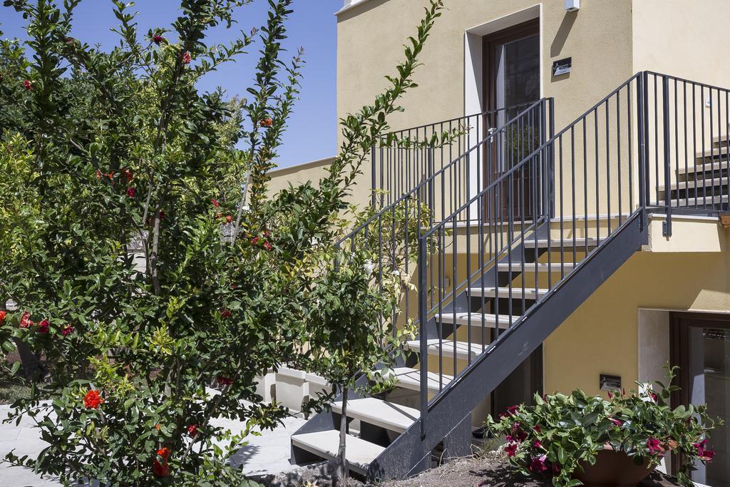 Bed and Breakfast Giardino Sul Duomo Рагуза Экстерьер фото