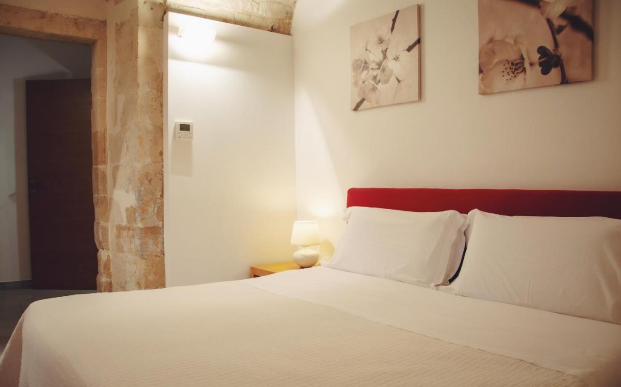 Bed and Breakfast Giardino Sul Duomo Рагуза Экстерьер фото